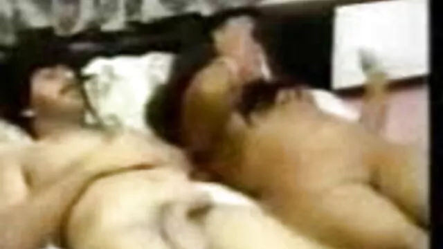 نوجوان خوبصورتی علینہ Redofed undressing اور بلی دانلودسکس ایرانی باحال دکھا