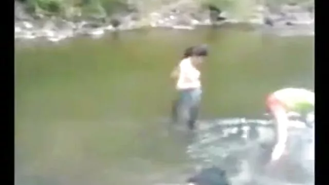 کے طور پر مکرم حاصل کرنے فیلم سکسی ایرانی حجم کم کے ایک رکن کے سوراخ