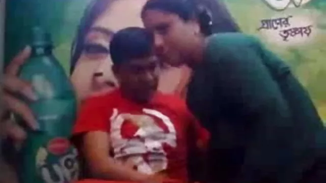 طالب علموں کے ساتھ خوبصورت خوبصورت چھاتی کے کینسر فيلم سكسي ايراني خفن پر گرل فرینڈ