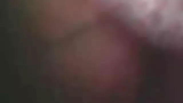 اچھا کلیپ سکس ایرانی با کیفیت ہاتھ پھیرتے اس کے ننگے جسم کے