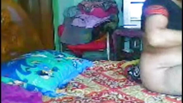 میں زیادہ ادا فلیم سگسی ایرانی کرنے کے لئے اس کے شوہر میں ملکہ کی
