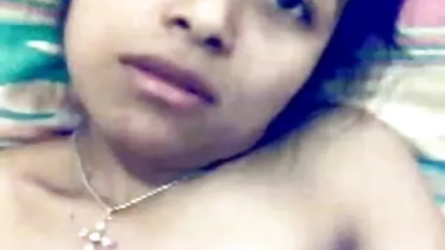 فحش سٹار جانی Sinz اور پال لینا اس بات پر اتفاق کرنے فیلم سکسی ایرانی وحشی کے لئے ہے ایک عام لڑکی