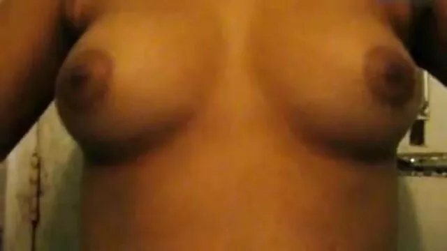 بچے Jiggly کے بینکوں گاہکوں کی خدمت میں بستر عكس كوس و كون ايراني