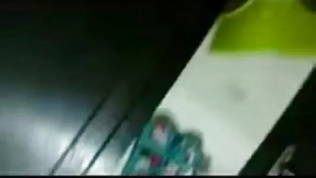 اس میں ایرانی کلیپ سکس ڈال دیا ، باورچی خانے