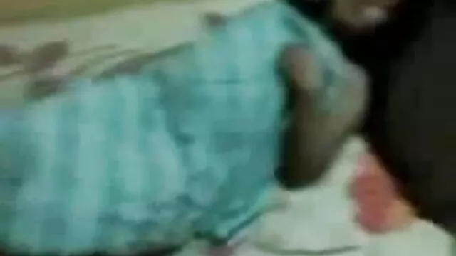 گاہکوں یلیکس موقع پر آپ کو بھیج دیا تھراپسٹ مساج سکس ایرانی درجنگل