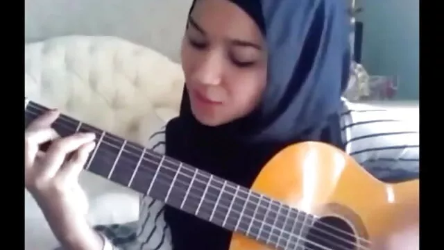 گیجٹ مریم کیری فیلم سکس با دختر ایرانی اور اس کے دوست