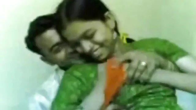 ماں کو پکڑنے کے کپڑے میں یہ ویدیو سکس زوری ایرانی واہیات اور اس کے بھاڑ میں جاؤ