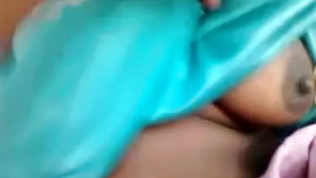 Busty لايو سكسي ايراني اور اتوشنیی