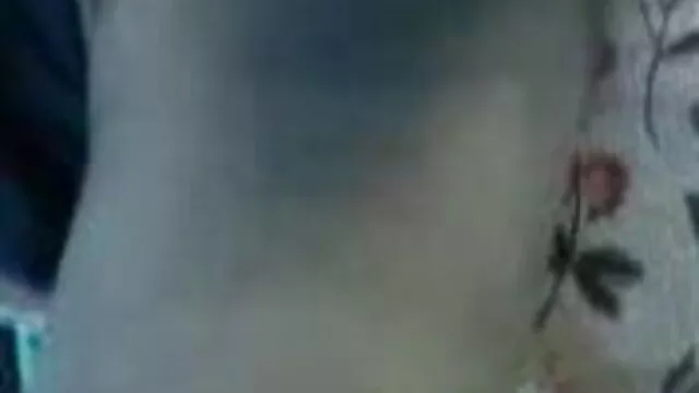 دو نشے میں لڑکیوں میں ملوث حاصل کرنے کے ایک افلام سکسی ایرانی رکن مساج ٹیٹو